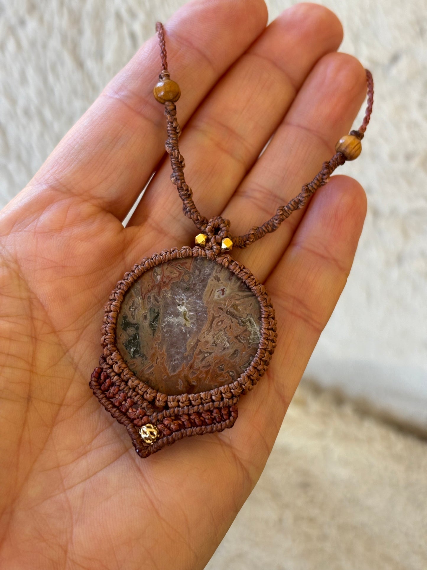 Collier avec grande agate ronde